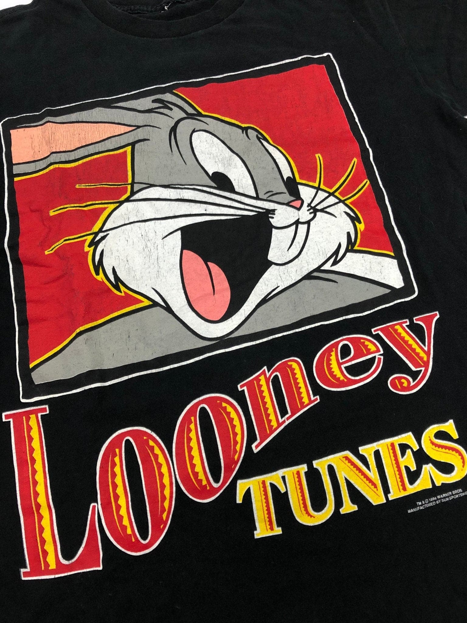 Vintage Looney Tunes Bugs Bunny 1994 Tee (Black) (Pre-Owned) - The Magnolia Park